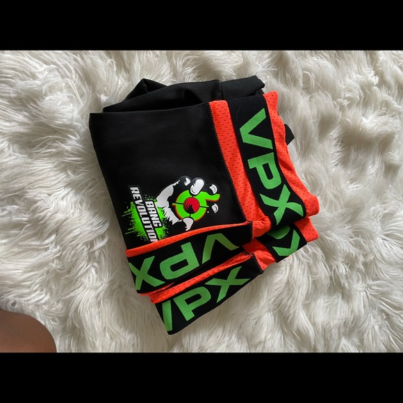 Sweats - Picture 4 of 4